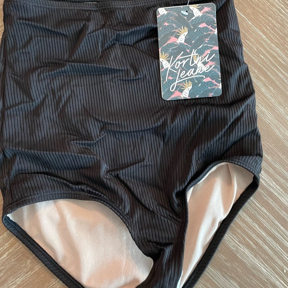 Kortni Jeane girls high waisted bottoms